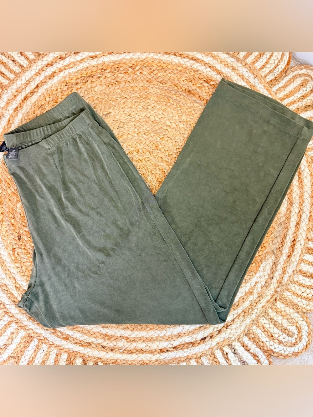 🌾 Chico's Olive Green Travelers‎ Knit Pants - Elastic Waist